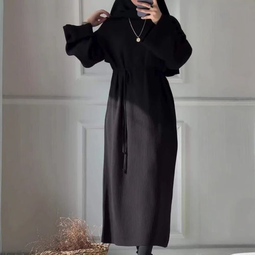 Casual Knitted Modest Dress with Flared Sleeves - Muslim-Friendly Crew Neck Pullover Maxi Dress with Belt(MS104)
