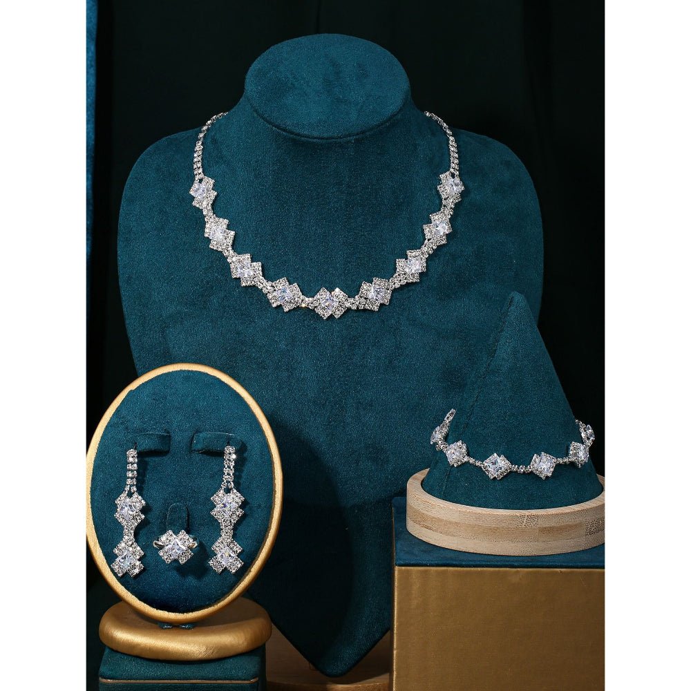 Sparkling Rhinestone 3-Piece Jewelry Set (MAC314)