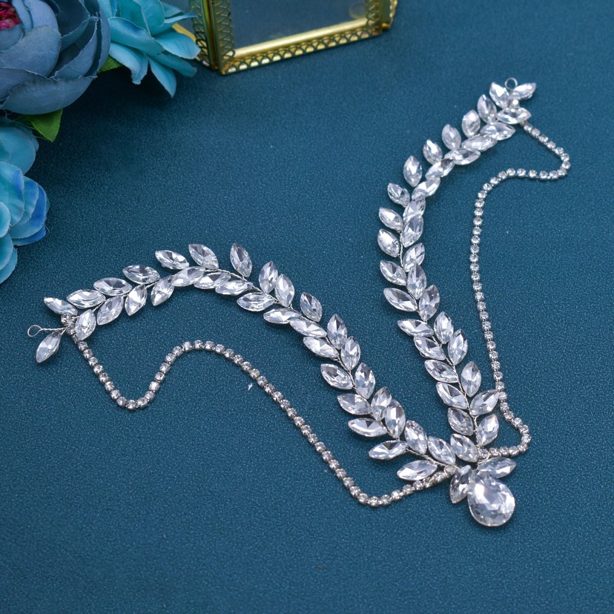 Versatile Glistening Teardrop Crystal Forehead Chain Hair Accessory (MAC331)